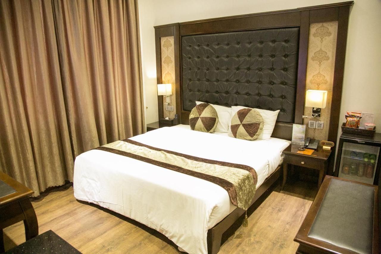 Citybay Palace Ha Long Hotel Buitenkant foto